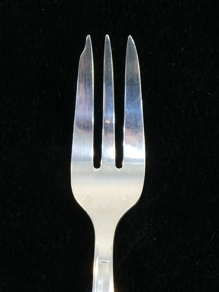 Service a tarte en métal argenté BOUILLET et BOURDELLE en coffret - Photo 4/4