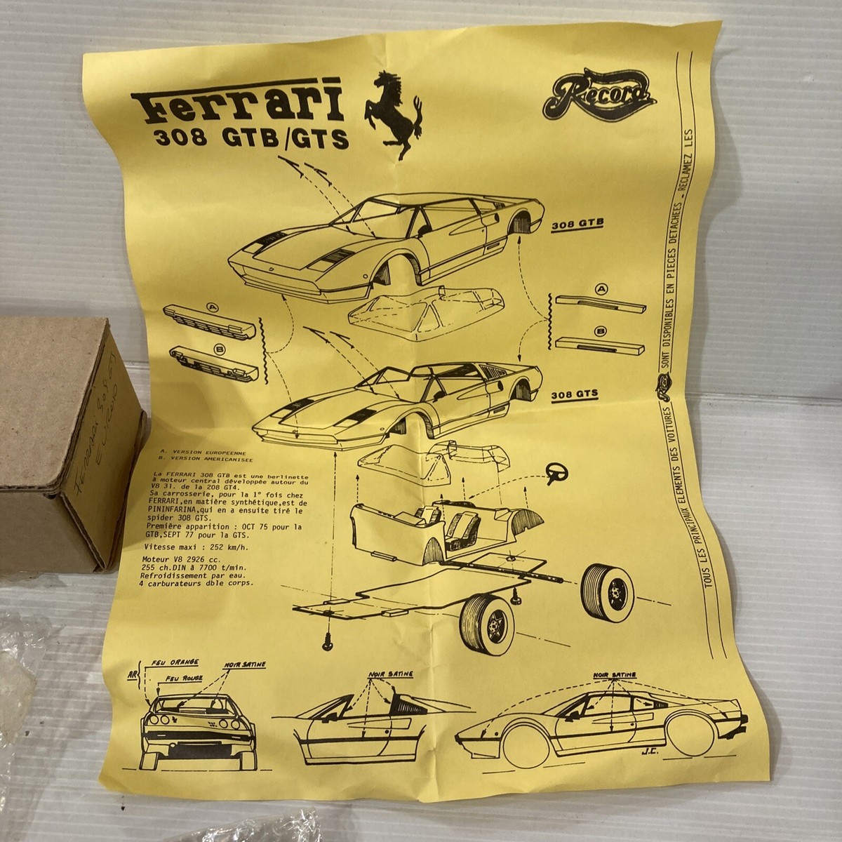 Miniature Tron Ferrari 308 GTB – Kit Monté Résine 1/43 – Rouge – France