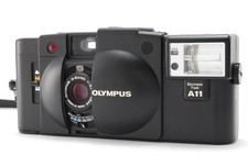 NEAR MINT w/Case Olympus XA2 Point Shoot 35mm Film Camera A11 Flash JAPAN