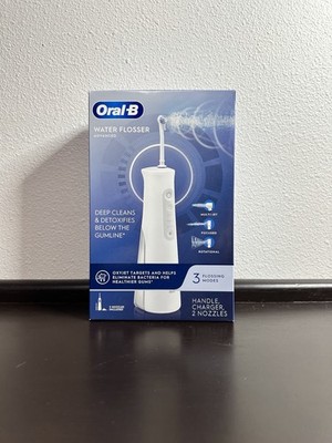 Oral-B Advanced Cordless Water Flosser with 2 Nozzles 3 Flossing Modes SEALED