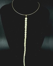 OMEGAREIF & ANHÄNGER  GELBVERGOLDET MIT PERLENIMITAT SCHMUCKJAGD