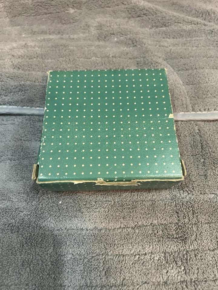 Collar de cera de velas vintage Lillian Vernon 4 bobeches de cristal captadores de goteo Foto 3 de 4