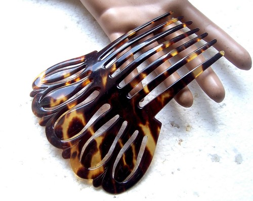 Antique faux tortoiseshell hair comb -  NO US IMPORT FEES - Foto 6 di 14