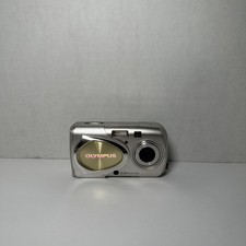 Olympus Stylus 400 Digital Camera  Battery Powers On Works