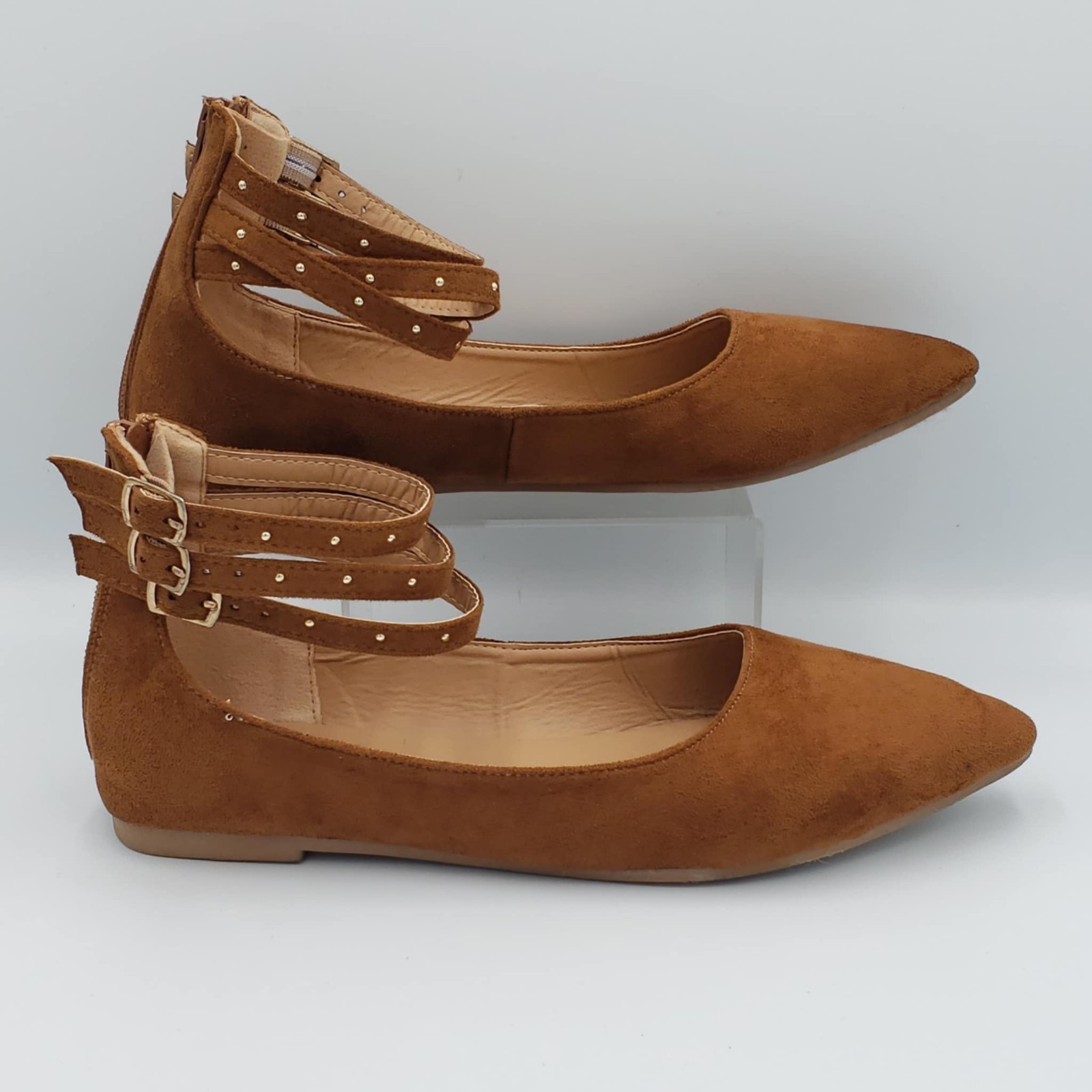 SAOLA Ballerine Emma New York suola comoda marrone scamosciato borchie oro cinturino alla caviglia zip taglia 7