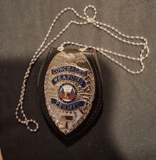 Conceal Carry Shield Badge AND Holder Belt Clip Neck Chain (Silver)