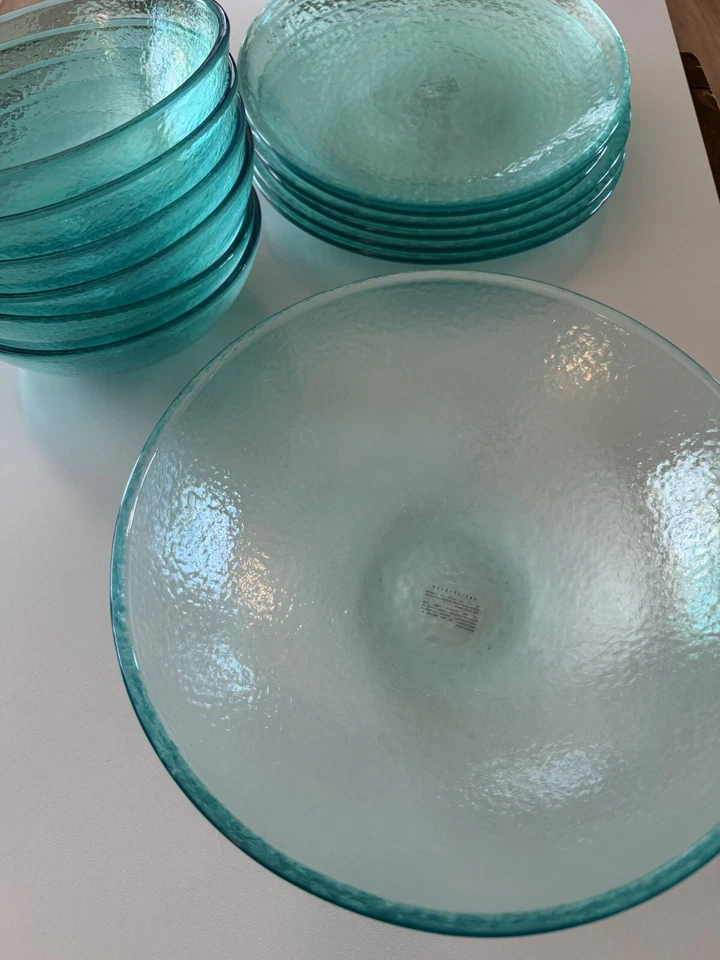 Pottery Barn Blue Aqua Teal Ripple Plastic Serving Set Outdoor Set Of 13 W/ Bowl - Image 4 of 4