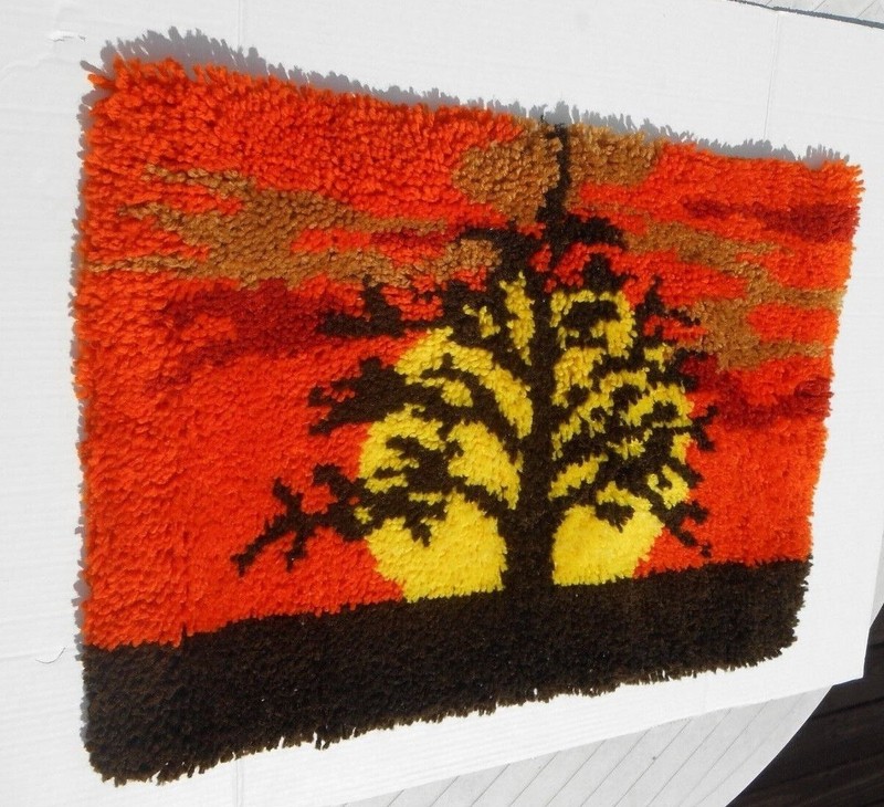 Vintage Latch Hook Autumn Sunset Tree Rug Wall Art Retro Mid Century 27” X 19.5”
