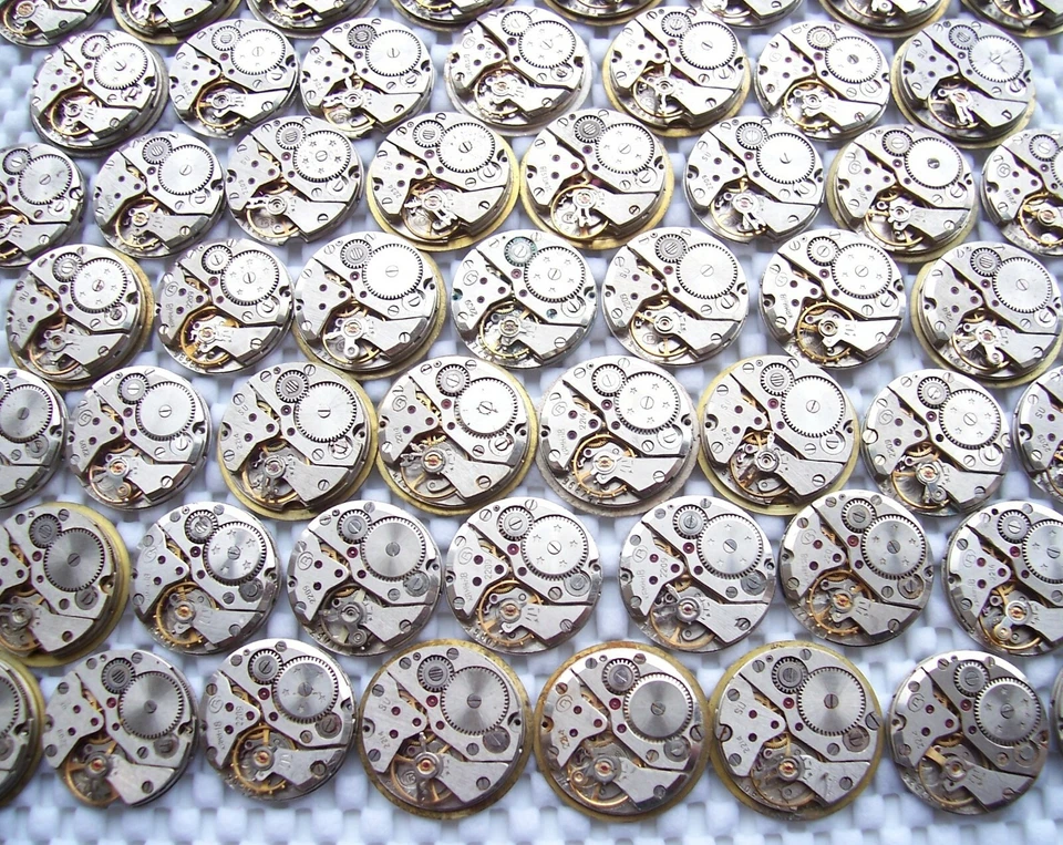 Lot 33 round mens watch movements WOSTOK KOMANDIRSKIE calibre 2209 2214 FREE - Image 3 of 4