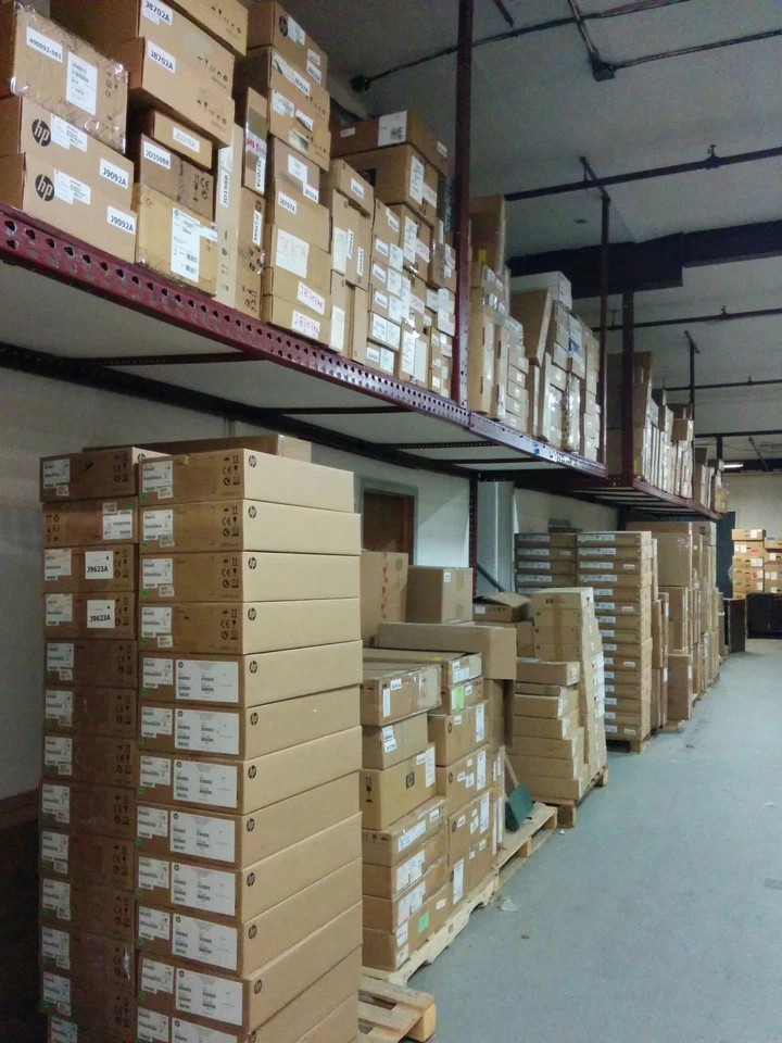 JF233A I HP A-MSR30-16 Multi-Service Router Open Box - Image 2 of 3