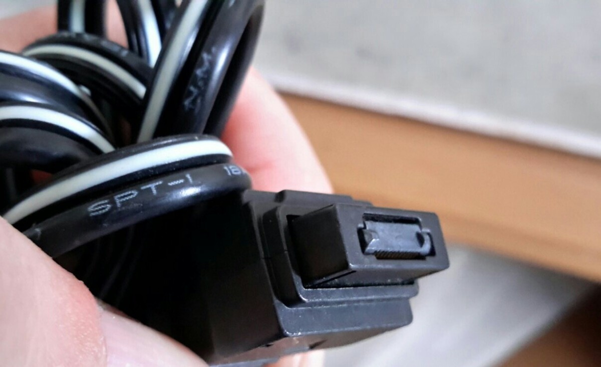 Genuine Sony AC-LM5A AC Power Adaptor for Cyber-shot DSC-T1 T3 T5