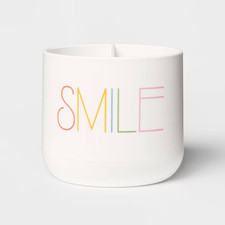 Pillowfort Kids SMILE Toothbrush Holder
