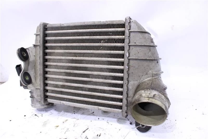 INTERCOOLER AUDI TT 2000 00 2001 01 2002 02 2003 03 04 05 06 1088479 Foto 2 de 4