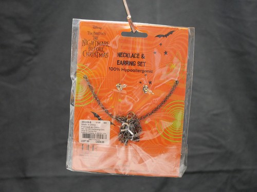 Disney Halloween Jack Skellington Necklace & Earring Set New Claire’s - Picture 2 of 2