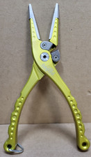Fishpond Barracuda Pliers Fly Fishing Accessories Yellow