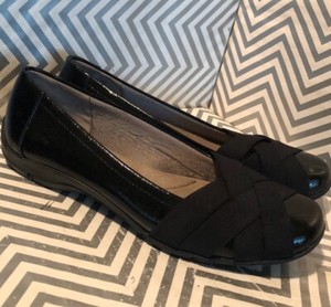 flat black patent leather shoes