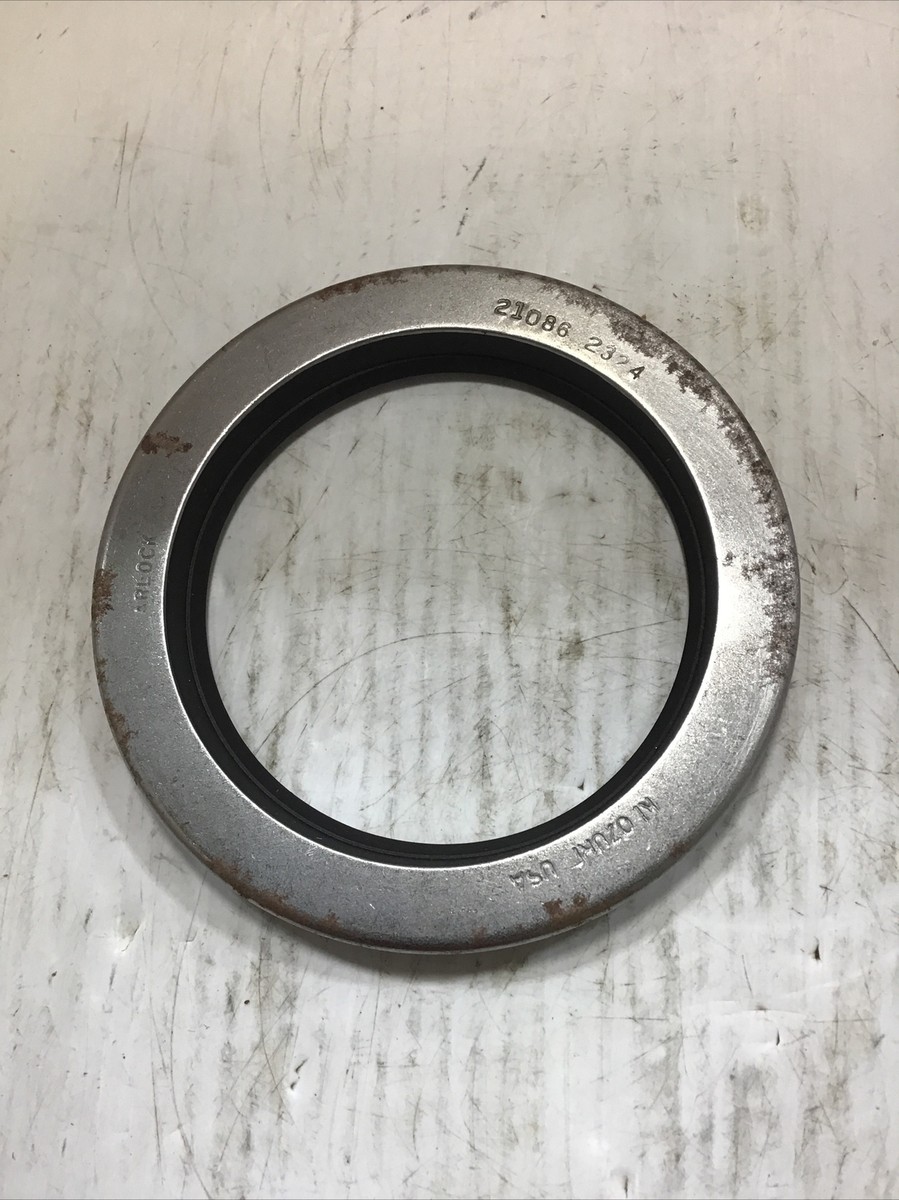 Garlock Klozure Oil Seal 21086-2324 | eBay