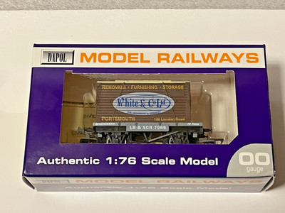 Wessex Wagons Ltd Ed. von 128 - White & Co. Road-Rail Container & LB&SCR Conflat