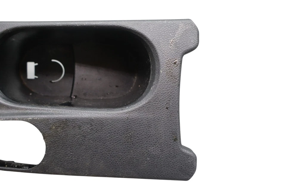 14-17 Mercedes B Electric Drive B250e Front Center Console Cup Holder Black Oem - Image 4 of 4