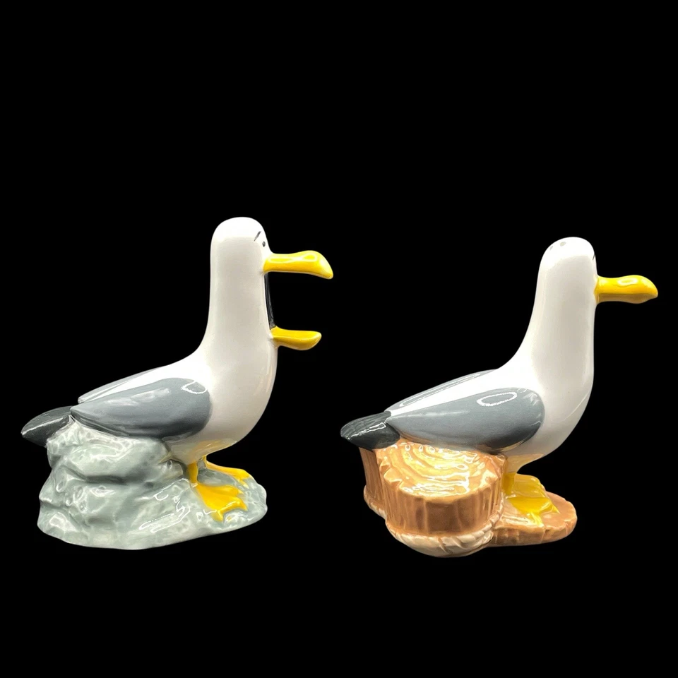 Juego de coctelera de sal y pimienta Finding Nemo Seagulls de los parques Disney Disney/Pixar Foto 4 de 4