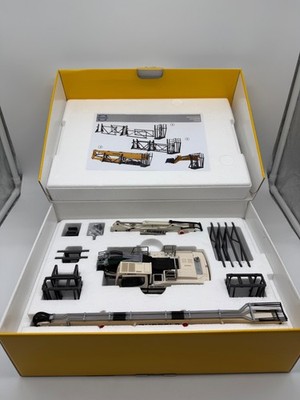 Liebherr R960 Gubbels Abbruchbagger Modell 1:50 Conrad Bagger Demolition