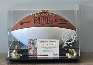 PSA/DNA 2022  NFL Football Paul Tagliabue Signature With Display Case