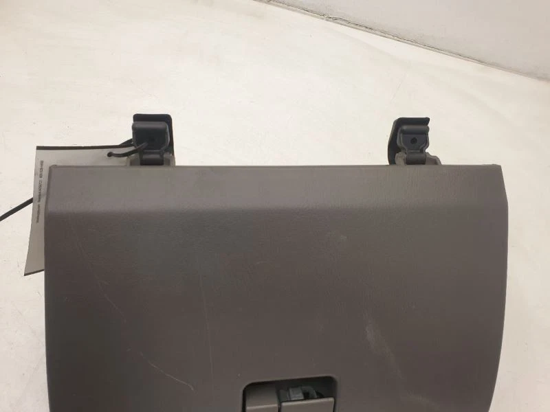 Toyota 4runner SR5 2002 caja de guantes de instrumento Foto 4 de 4