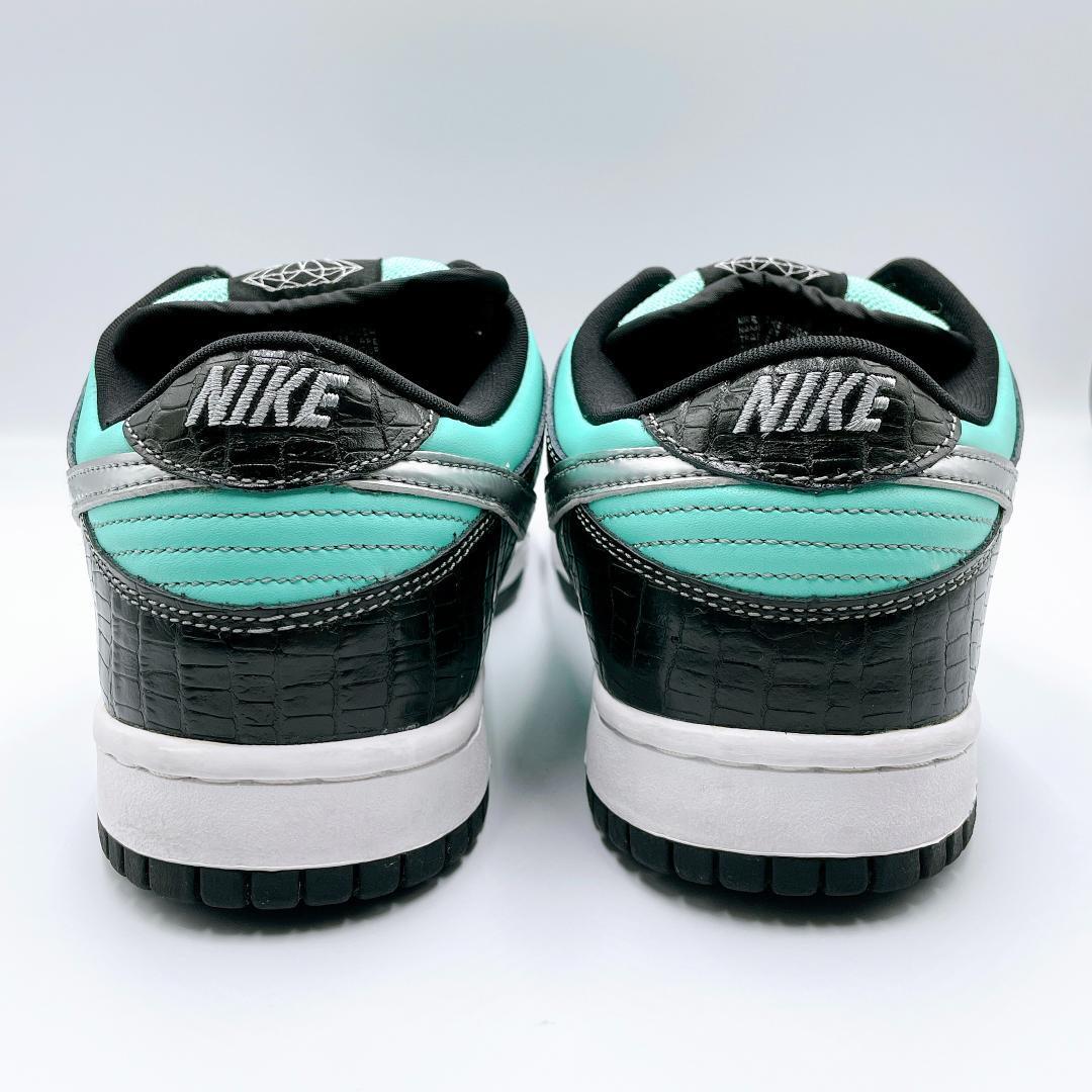 Size 8.5 - Nike SB Dunk Low Pro x 