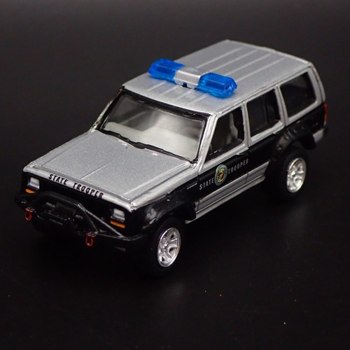 JEEP CHEROKEE XJ N. CAROLINA HIGHWAY PATROL POLICE 1:64 SCALE DIECAST MODEL CAR - Picture 6 of 7