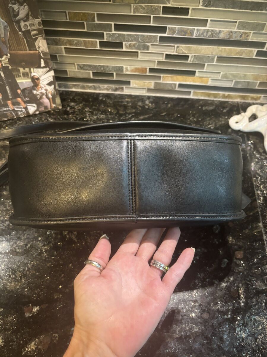 COACH Vintage City Bag Crossbody Black Leather Handbag 9790 COACH Vintage City Bag Crossbody Black Leather Handbag 9790