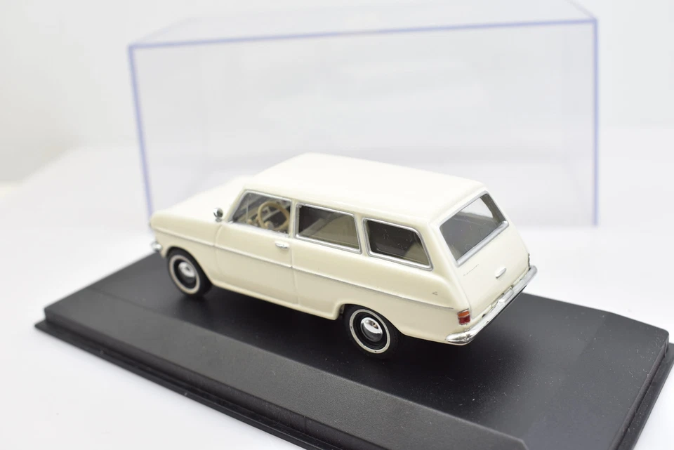 Modellino auto scala 1:43 Opel Kadett Minichamps diecast modellismo collezione - Immagine 3 di 3