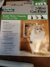 PetSafe 2-Way Cat Flap Indoor Pet Door, Small Petite 1-12 lbs, Magnetic Closure 
