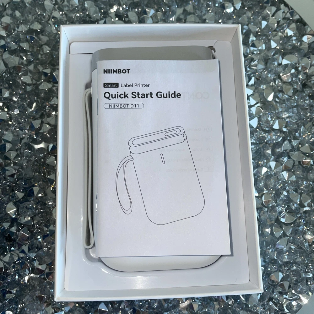 NIIMBOT D11 Portable Wireless Label Maker Printer for Home Office Organization NIIMBOT D11 Portable Wireless Label Maker Printer for Home Office Organization
