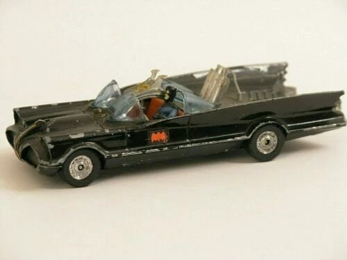 Altri modellini statici di veicoli Corgi tema Batman