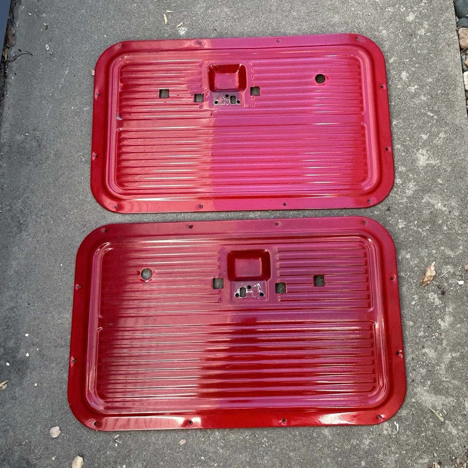 Tarjetas de paneles de puerta originales rojas para camioneta Ford 1968-1972 OEM 68-72 F100 F250 F350 Foto 2 de 4