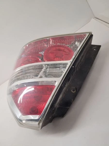 2007-2008 CHEVROLET AVEO RH Passenger Right Tail Light Ntbk 96650772 - Image 2 of 4