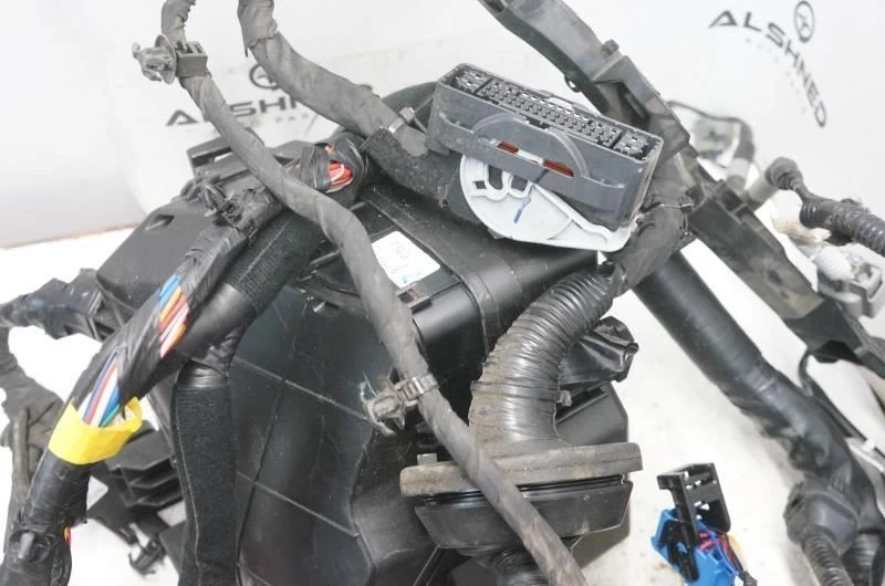 2021-2023 Hyundai Santa Fe 2.5L Under Hood Engine Bay Wire Harness 91210-S2110 - Image 3 of 4