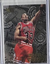 1995-96 Metal Scottie Pippen #216 Chicago Bulls HOF