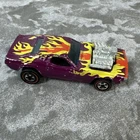 Hot Wheels Redline Plum Enamel '74 / '75  Rodger Dodger Flying Colors Metal Base