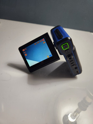 Insignia Flash Media Camera Camcorder 5MP CMOS 8x Zoom Black/Blue NS-DCC5SR09