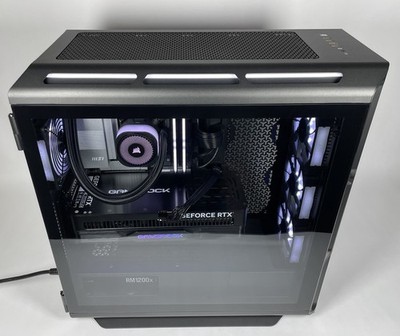 Corsair Vengeance i8300 Gaming PC RTX 5090 Ultra 9 285K 64GB DDR5 6TB M.2 SSD