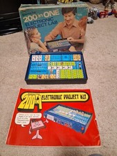 Science Fair 200-in-1 Electronic Project Lab Kit 1975 Cat No. 28-249