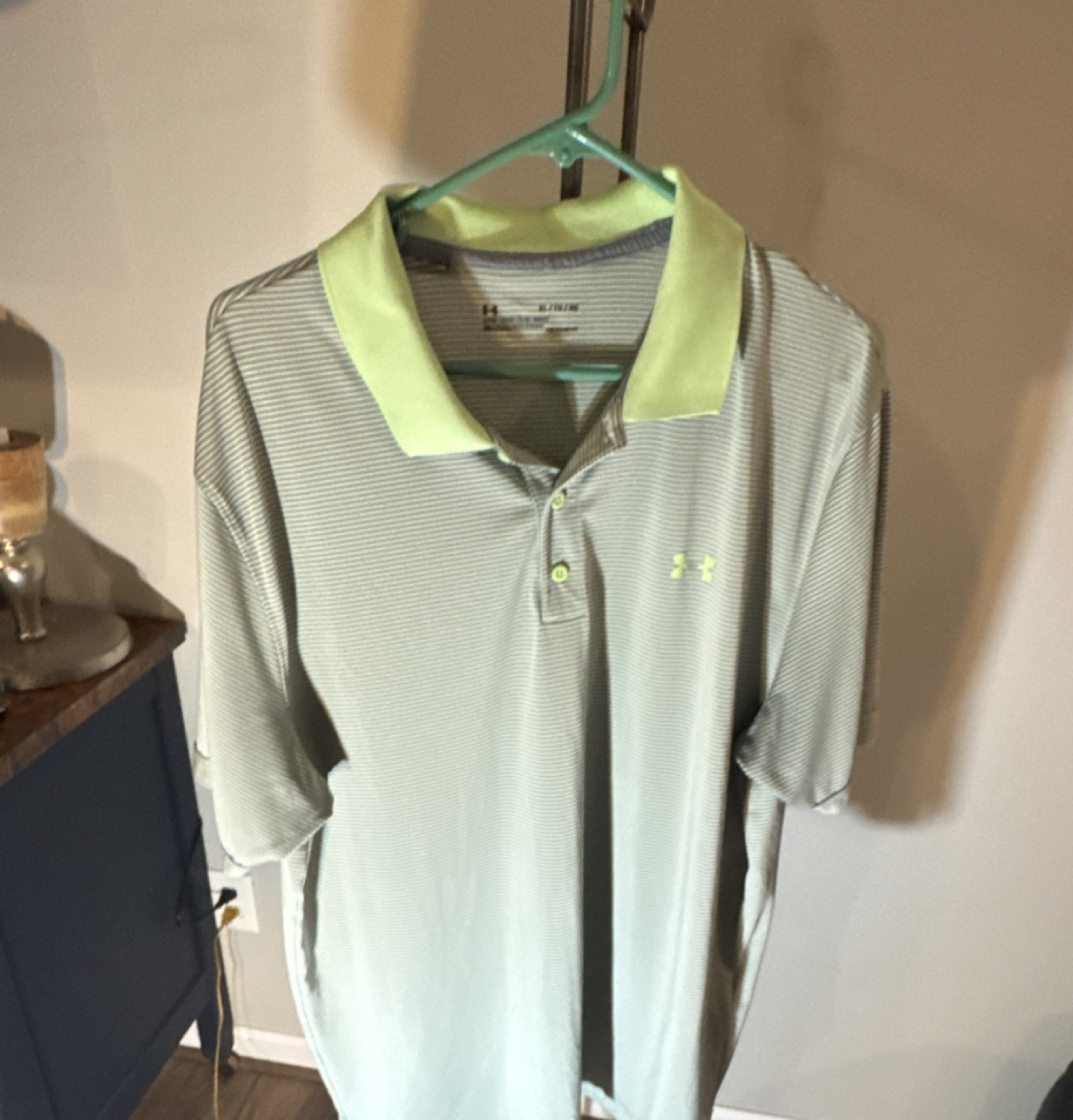 Under Armour HeatGear Men's XL Striped Polo Golf Shirt Light Green Gray Loose