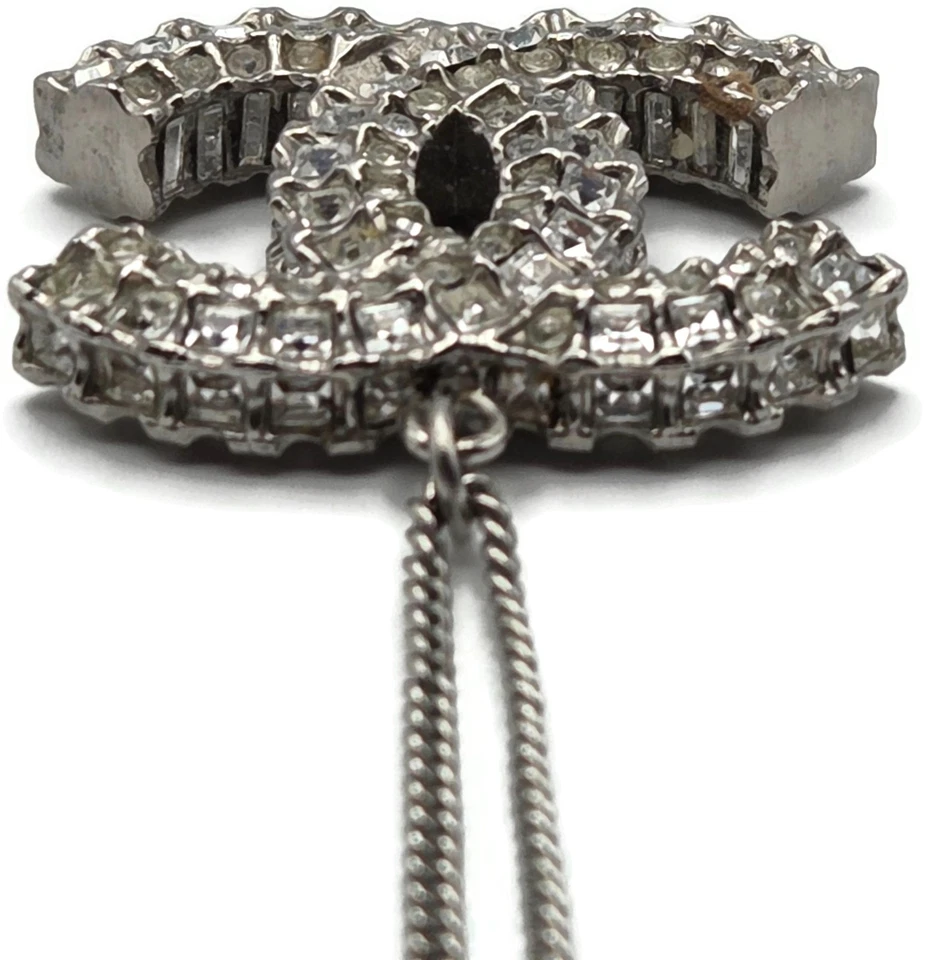 Collar colgante Chanel cristal logotipo CC Chanel Francia joyería de moda vintage Foto 4 de 4