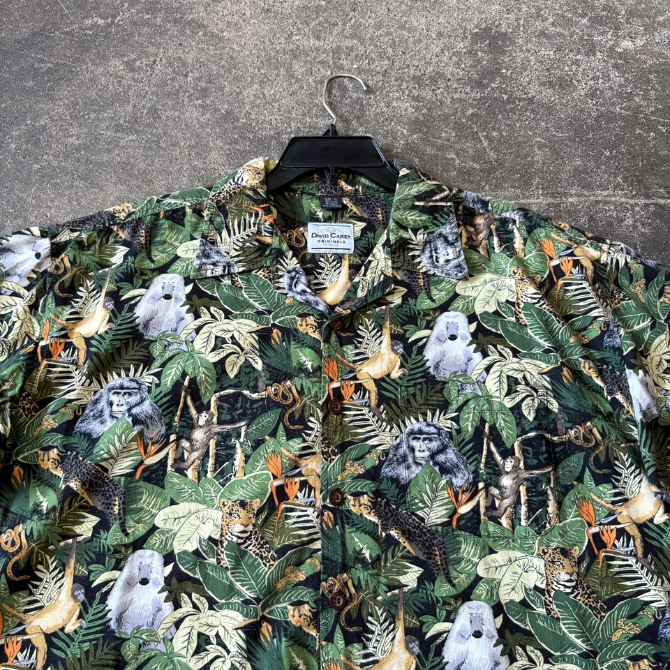 Vintage David Carey Camp Shirt Mens Size XL Green African Jungle Gorillas Safari - Image 2 of 4