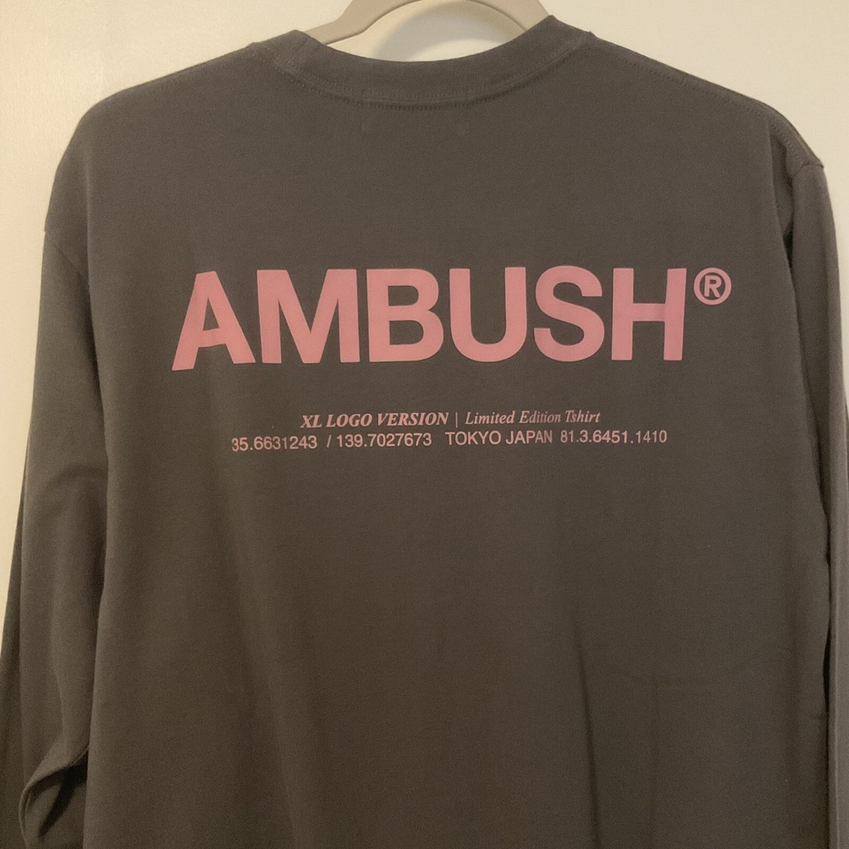 SALE【 AMBUSH】Tシャツ(DBR/CHO) Ambush Limited Edition Logo Long Sleeve T-shirt In Dgrey