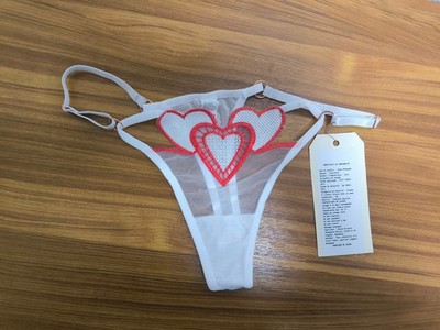 String weiß mit rosa Herzen verstellbar