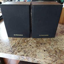 Vintage Pair CS-X300-Q Pioneer Surround Sound Speakers Bookshelf - 5.5 x 7.5 x 4