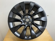 1 x TESLA MODEL Y 20