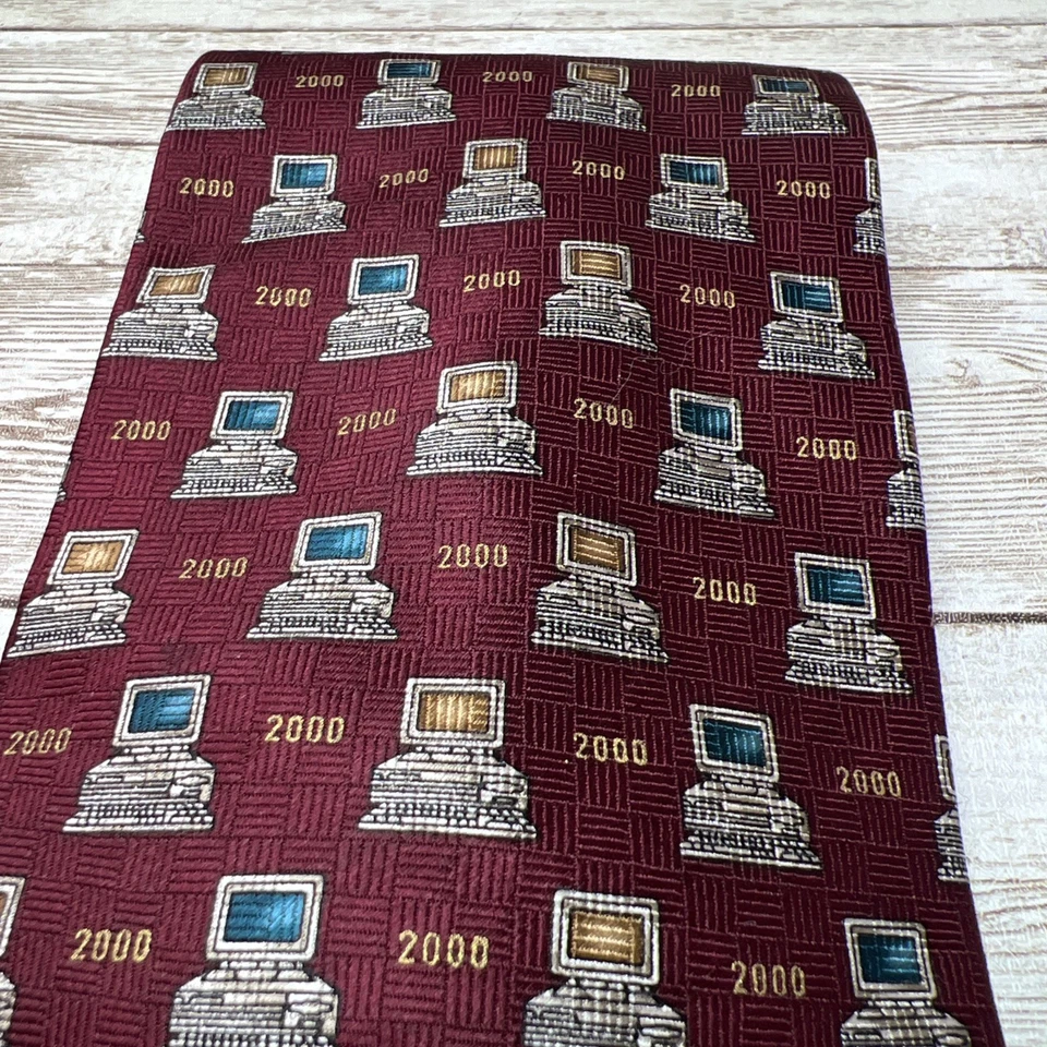 Corbata de cuello Millennium para hombre de colección nueva - Sociedad histórica de Estados Unidos 100 % seda 2000 computadora Foto 3 de 4